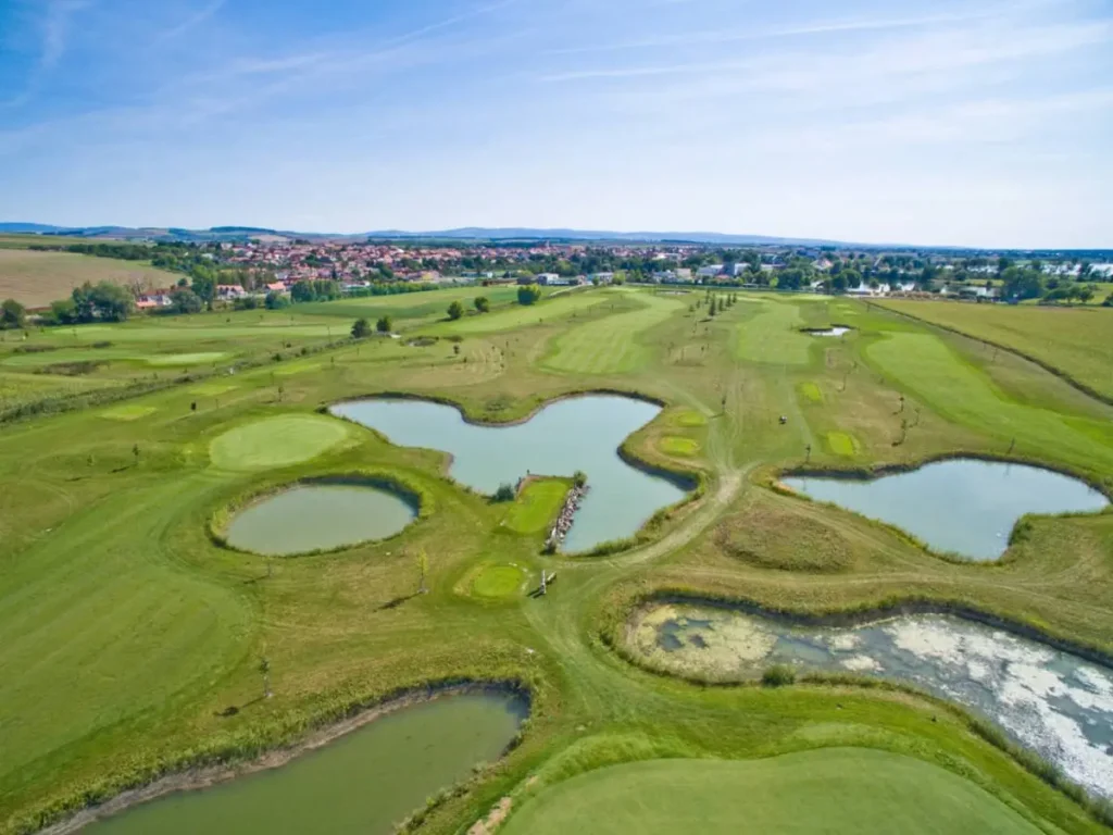 golf-jezera-lokalita